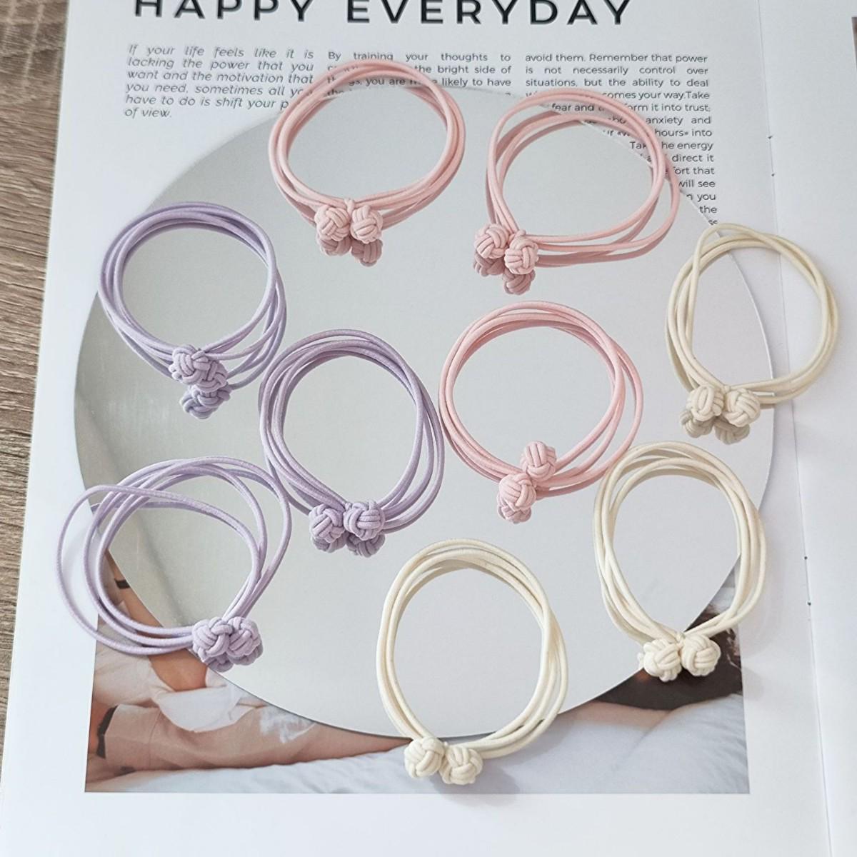 Повязка на голову с китайским узлом в четыре нити - Простая резинка для волос с узлом-пуговицей для высоких хвостов светло-желтого
Повязка на голову с китайским узлом в четыре нити - Простая резинка для волос с узлом-пуговицей для высоких хвостов светло-желтого