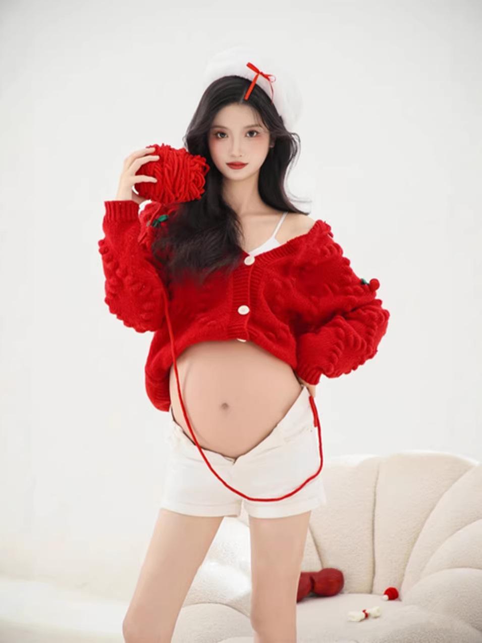 Retro Crochet Elegant Wool Cardigan - Korean Style, Loose Fit, Short, Lazy Chic One Size
Retro Crochet Elegant Wool Cardigan - Korean Style, Loose Fit, Short, Lazy Chic One Size