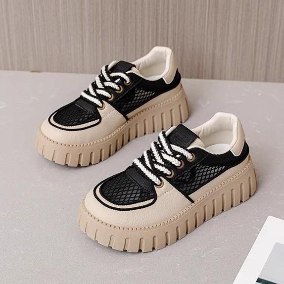 Весна 2025 новая женская обувь высокая ценность толстая подошва белые туфли универсальная обувь инс прилив сетчатые дышащие кеды 40 чёрный
Весна 2025 новая женская обувь высокая ценность толстая подошва белые туфли универсальная обувь инс прилив сетчатые дышащие кеды 40 чёрный