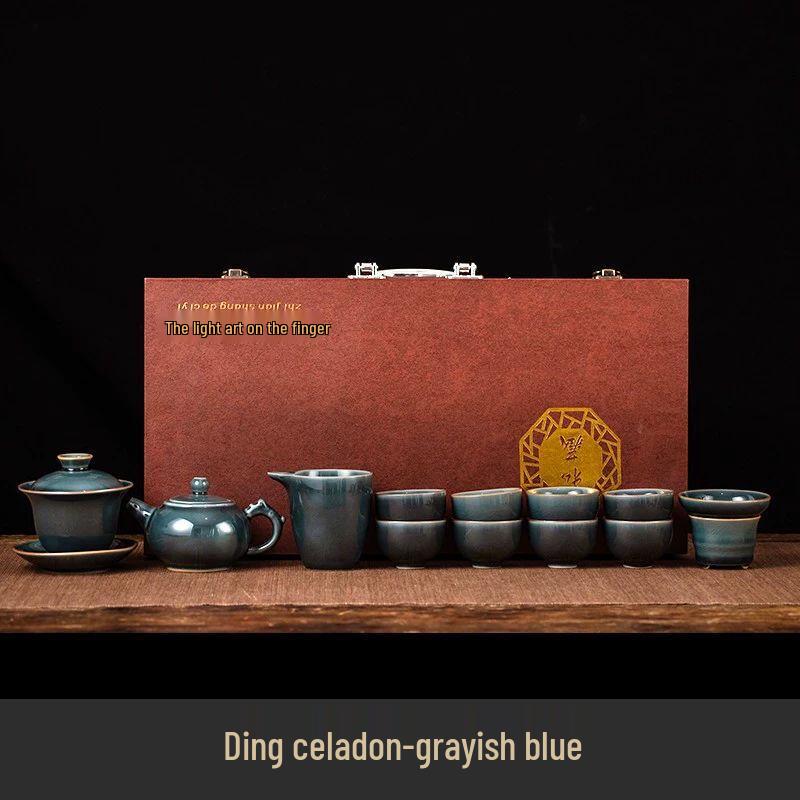 Elegant Ceramic & Stone Kung Fu Tea Set
Elegant Ceramic & Stone Kung Fu Tea Set
