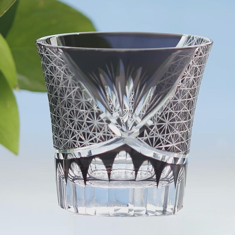 Edo Kiriko Style Hand-Carved Whisky Glass
Edo Kiriko Style Hand-Carved Whisky Glass