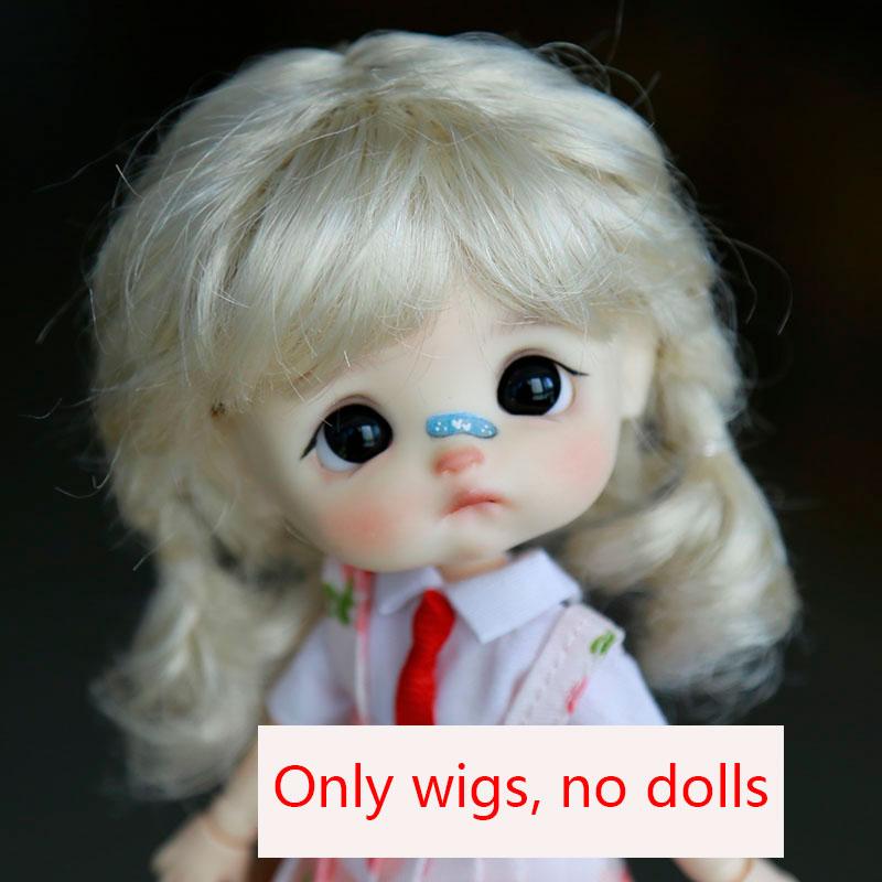 1/8 Bjd SD Doll Wig Soft mohair wig /High Temperature Wire Bangs Horsetail Long Wavy For BJD ob11 Golden pink Doll special wig for head 5-6 inches
1/8 Bjd SD Doll Wig Soft mohair wig /High Temperature Wire Bangs Horsetail Long Wavy For BJD ob11 Golden pink Doll special wig for head 5-6 inches