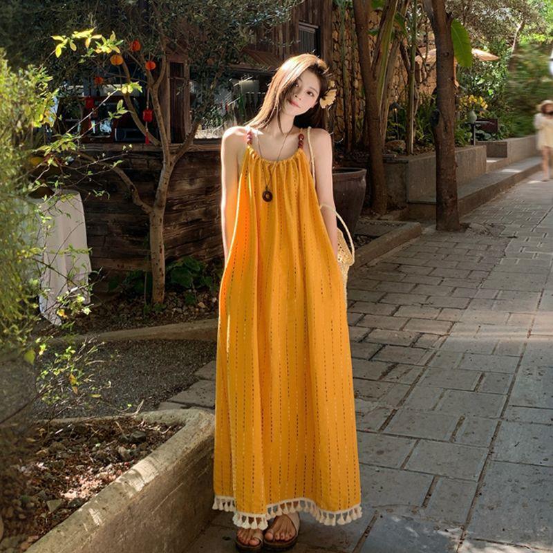 Goose Yellow Fringe Camisole Dress for Women - Summer Style, Arm-Covering, Perfect for Dali, Yunnan Seaside Vacations. One size
Goose Yellow Fringe Camisole Dress for Women - Summer Style, Arm-Covering, Perfect for Dali, Yunnan Seaside Vacations. One size