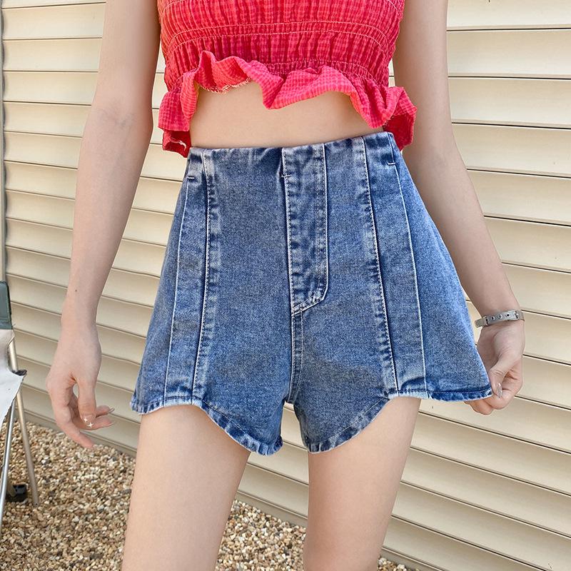Summer 2022 Korean Style High-Waisted Slim Wide-Leg Petal Denim Shorts for Women S синій
Summer 2022 Korean Style High-Waisted Slim Wide-Leg Petal Denim Shorts for Women S синій