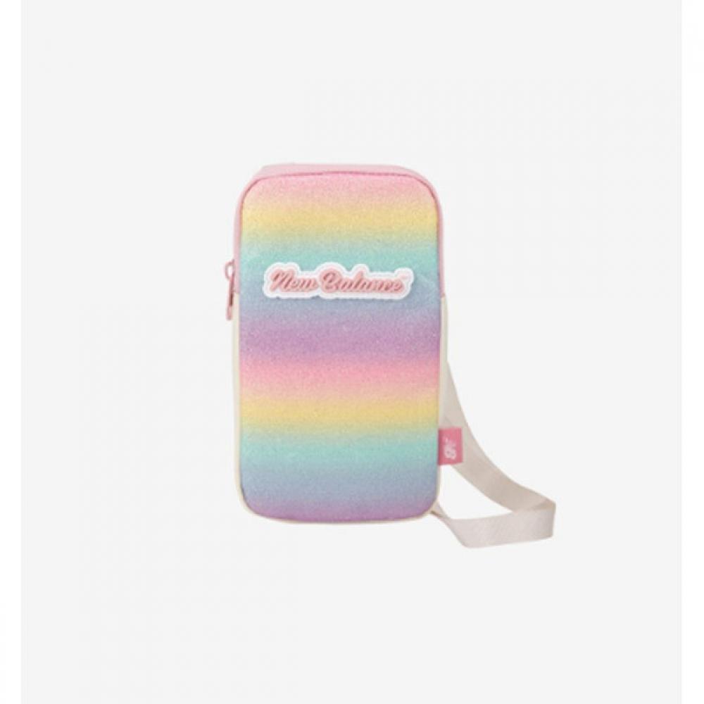 New Balance Kids New Balance Kids Cell Phone Bag B1 Nk8afs302g 39 1.NK8AFS302G 39/FREE
New Balance Kids New Balance Kids Cell Phone Bag B1 Nk8afs302g 39 1.NK8AFS302G 39/FREE