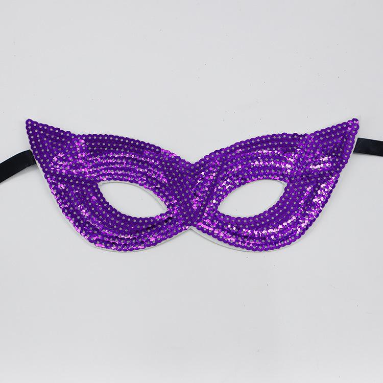 Carnival Masquerade Three-Color Sequin Half-Face Eye Mask
Carnival Masquerade Three-Color Sequin Half-Face Eye Mask