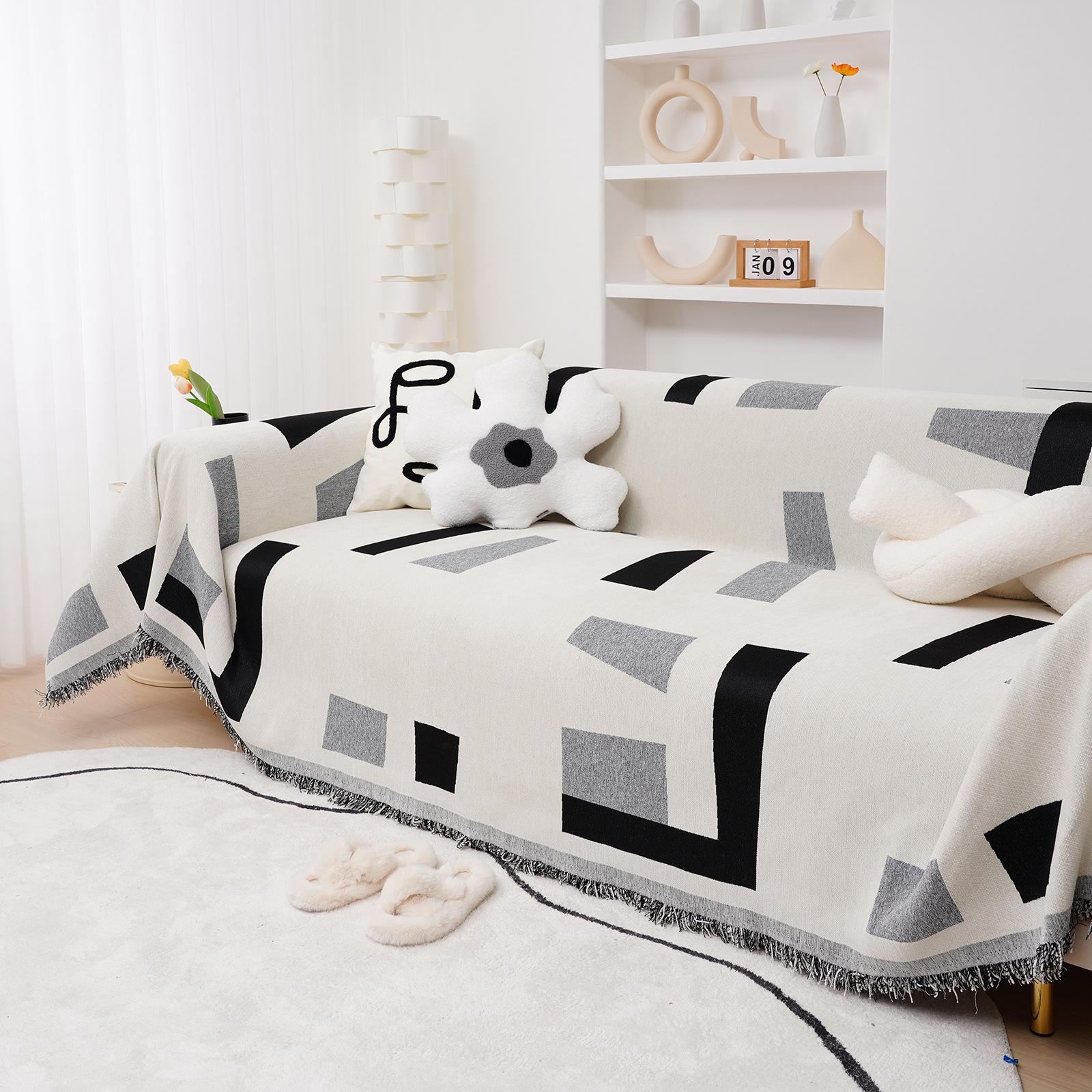 Новое современное простое полотенце для дивана на все времена года, чехол для дивана с защитой от царапин и царапин от кошек, противоскользящее полотенце 180*130cm
Новое современное простое полотенце для дивана на все времена года, чехол для дивана с защитой от царапин и царапин от кошек, противоскользящее полотенце 180*130cm