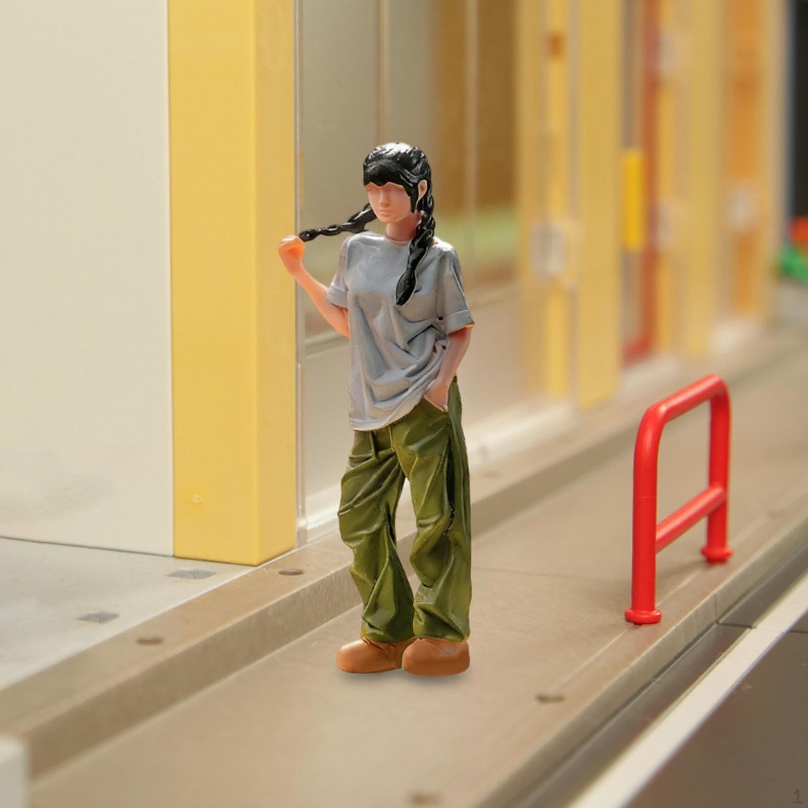 1/64 Scale Girl Miniature Figure Mini People Figurine Model Photography Prop Dollhouse
1/64 Scale Girl Miniature Figure Mini People Figurine Model Photography Prop Dollhouse