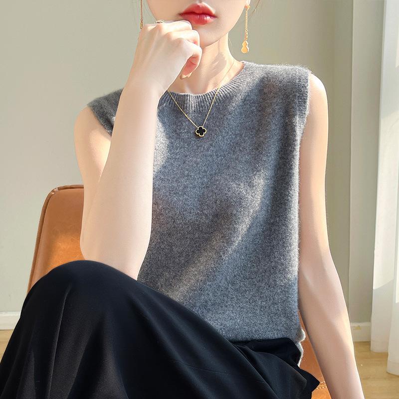 Crew Neck Sleeveless Sweater Vest Women s Summer Simple Versatile Suspender Fashion Knitted Top S
Crew Neck Sleeveless Sweater Vest Women s Summer Simple Versatile Suspender Fashion Knitted Top S