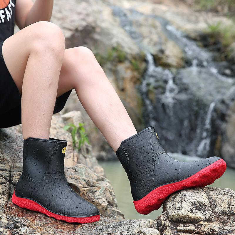 Fashion men s rain shoes waterproof thick-soled wear-resistant rain boots car wash sea non-slip water shoes with cotton to keep warm 44
Fashion men s rain shoes waterproof thick-soled wear-resistant rain boots car wash sea non-slip water shoes with cotton to keep warm 44