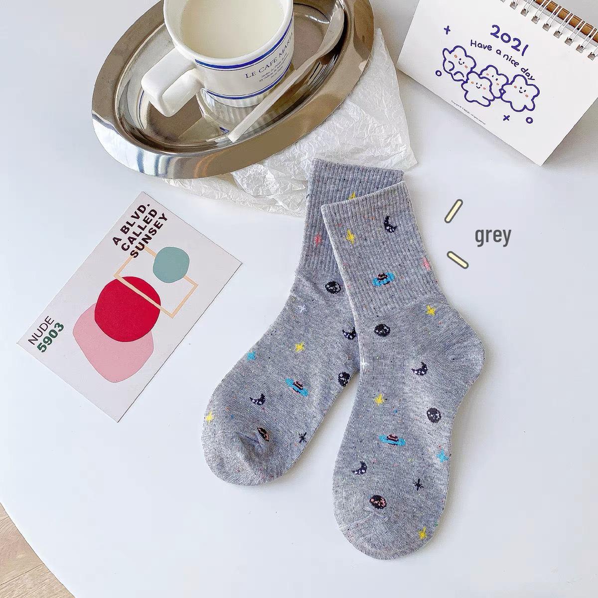 Trendy Korean Cartoon Galaxy Women s Mid-Calf Mesh Socks One Size серый
Trendy Korean Cartoon Galaxy Women s Mid-Calf Mesh Socks One Size серый