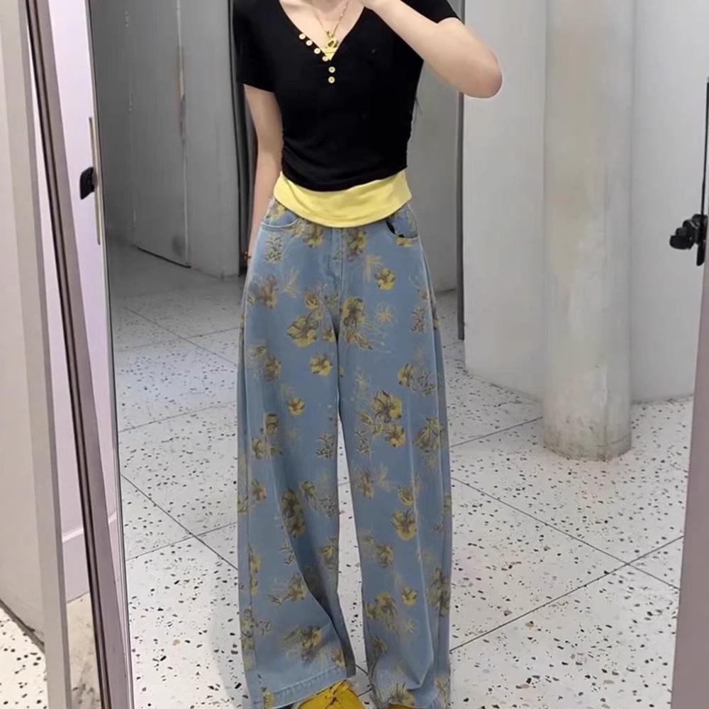 Women s Summer Printed Wide-Leg High-Waisted Loose Jeans - Floor-Length Straight-Leg Draped Design Small
Women s Summer Printed Wide-Leg High-Waisted Loose Jeans - Floor-Length Straight-Leg Draped Design Small