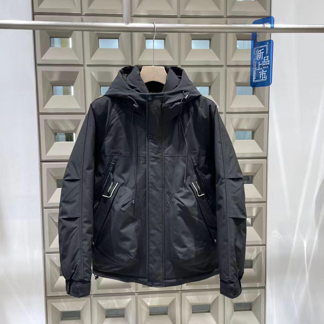 Мужская утепленная хлопковая рабочая куртка 2025 - Зимняя ветровка с капюшоном, свободный и стильный фасон XXXXXL for 185-200 jin чёрный
Мужская утепленная хлопковая рабочая куртка 2025 - Зимняя ветровка с капюшоном, свободный и стильный фасон XXXXXL for 185-200 jin чёрный