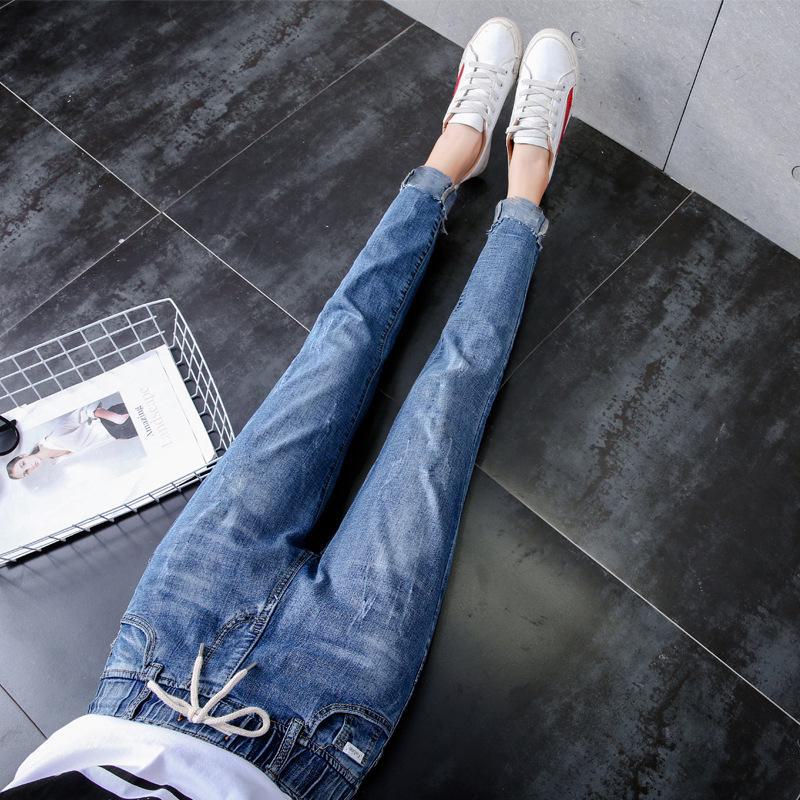2025 Women s Loose Fit Ripped Jeans: Elastic Waist, Nine-Point, Casual Straight Harem Style. 29 світло-синій колір
2025 Women s Loose Fit Ripped Jeans: Elastic Waist, Nine-Point, Casual Straight Harem Style. 29 світло-синій колір