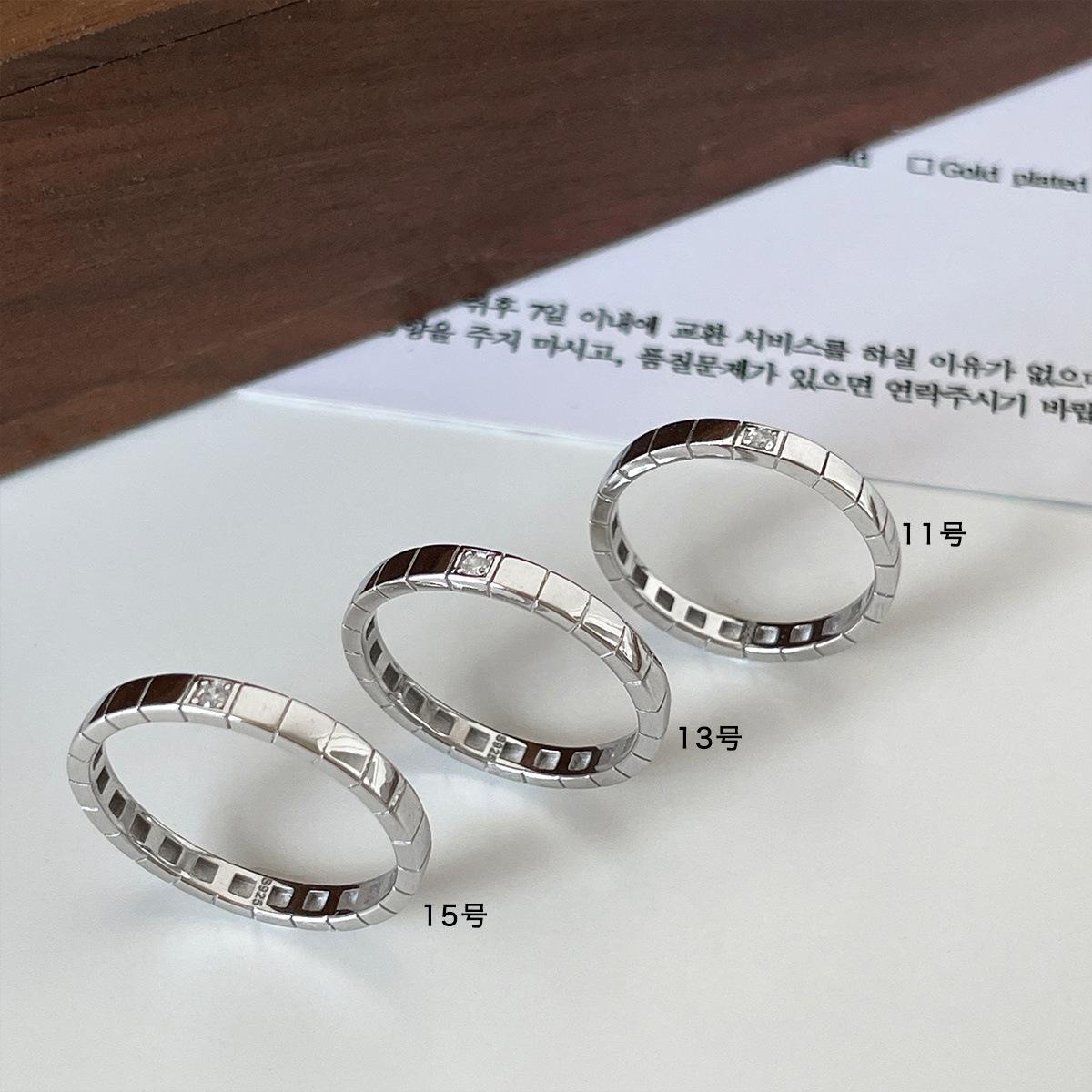 Кольцо из серебра 925 пробы с цирконием, простое и универсальное, повседневное, на указательный палец, изысканное, модное, холодное кольцо, новое No. 11
Кольцо из серебра 925 пробы с цирконием, простое и универсальное, повседневное, на указательный палец, изысканное, модное, холодное кольцо, новое No. 11