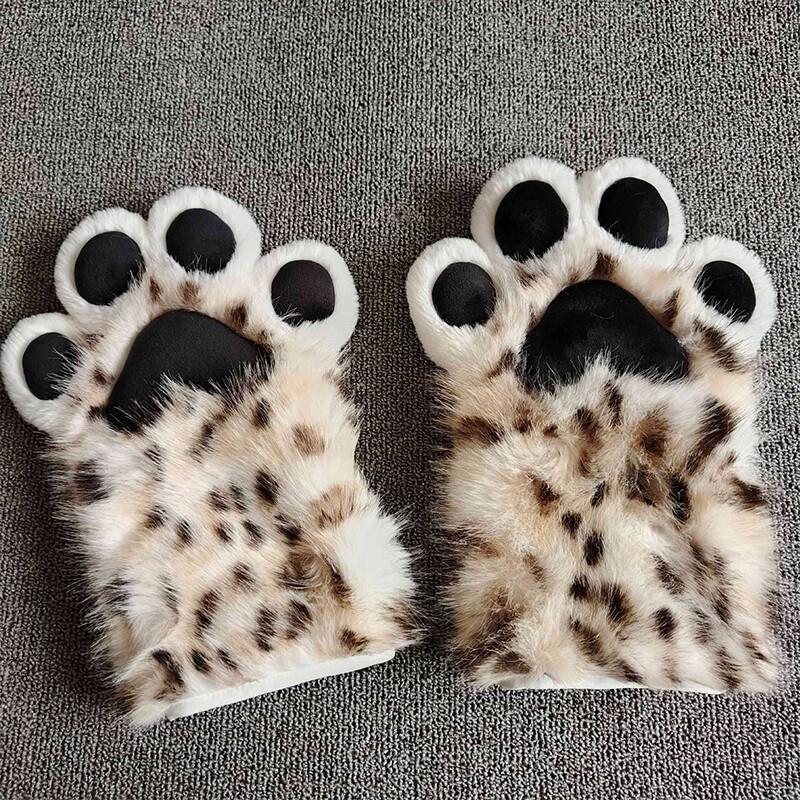 1Pair Plush Furry Cat Claw Glove Faux Fur Beast Claw Halloween Cosplay Costumes Gloves Thicken Warm Cat Claw Mittens Gifts
1Pair Plush Furry Cat Claw Glove Faux Fur Beast Claw Halloween Cosplay Costumes Gloves Thicken Warm Cat Claw Mittens Gifts
