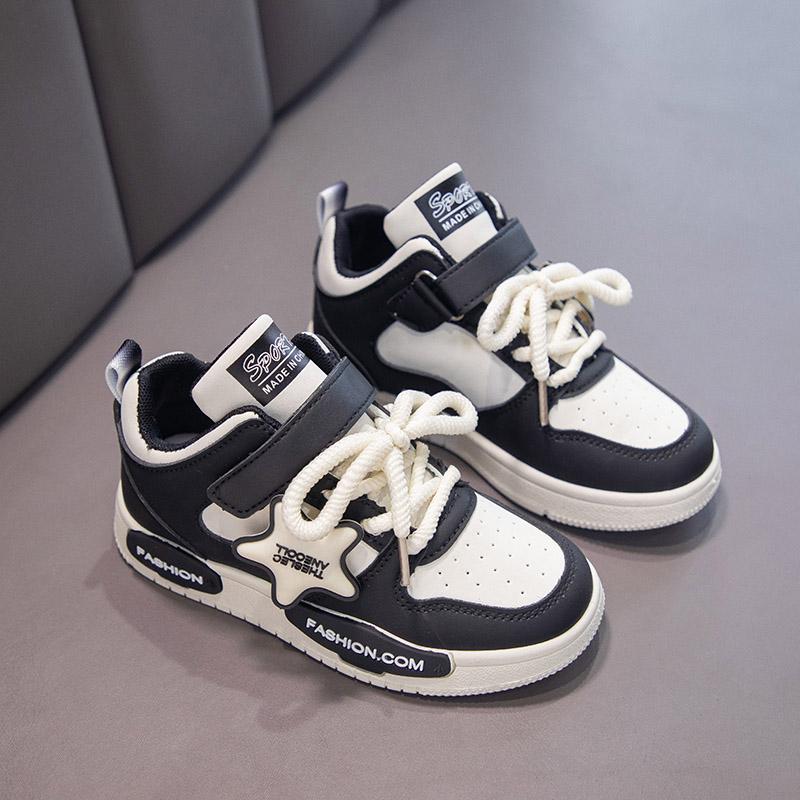 Детские кроссовки Four Seasons Low Top Breathable для скейтбординга для детей и студентов, популярные кроссовки для бега, для мальчиков и девочек, удобные кроссовки для спортзала 26 чёрный
Детские кроссовки Four Seasons Low Top Breathable для скейтбординга для детей и студентов, популярные кроссовки для бега, для мальчиков и девочек, удобные кроссовки для спортзала 26 чёрный