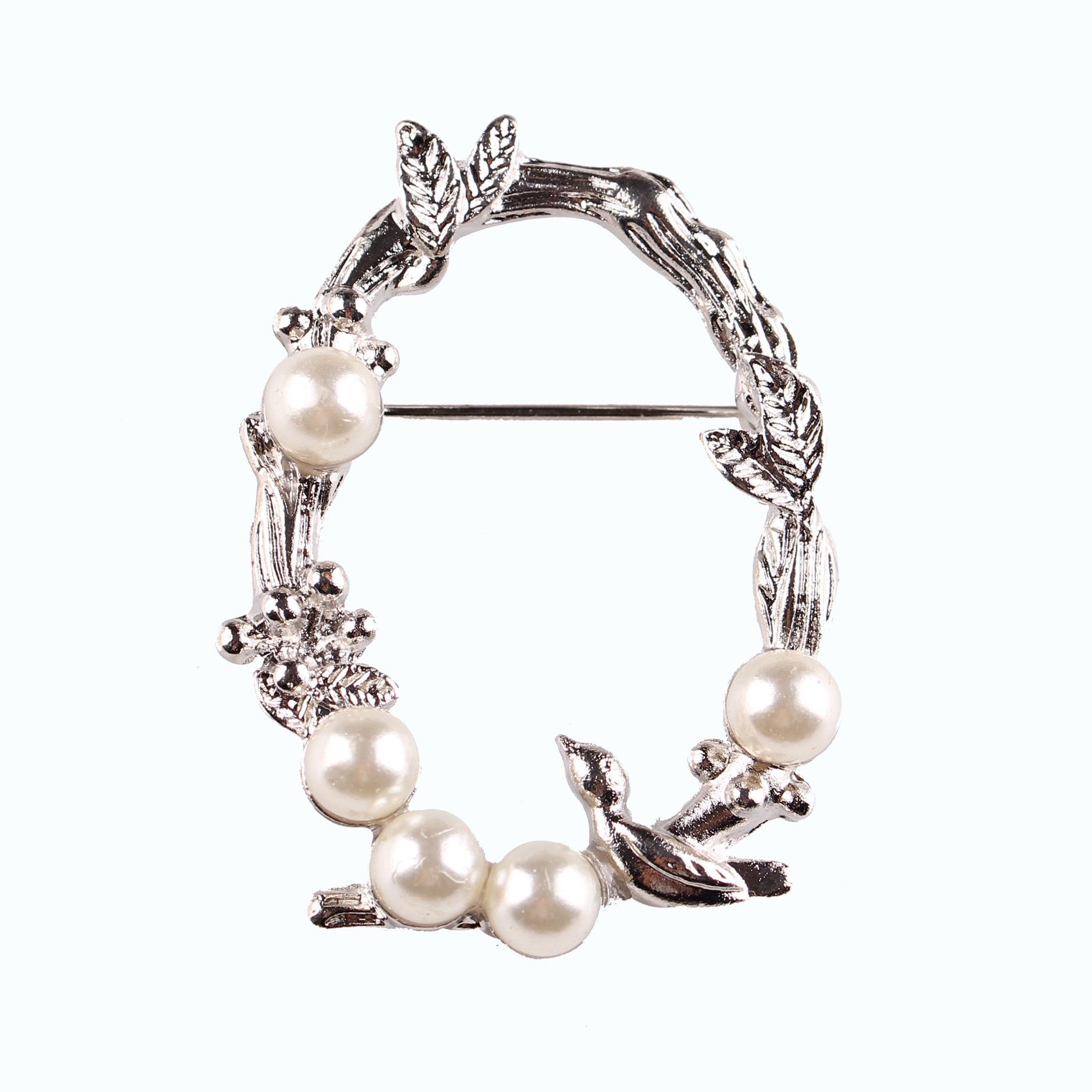 Retro Baroque Style Pearl Hollow Bird Branch Brooch Literary Style Pins Exquisite Ethnic Style Hypoallergenic Luxury Enamel Brooch Long-Lasting Color
Retro Baroque Style Pearl Hollow Bird Branch Brooch Literary Style Pins Exquisite Ethnic Style Hypoallergenic Luxury Enamel Brooch Long-Lasting Color