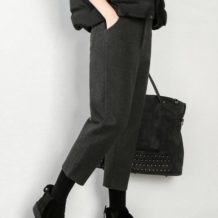 Autumn and Winter New Korean Version of High-waisted Loose Harlan Pants S сірий колір
Autumn and Winter New Korean Version of High-waisted Loose Harlan Pants S сірий колір