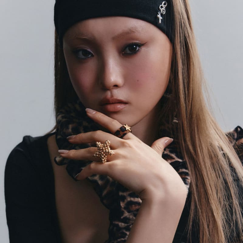 Eireve ПОВЯЗКА НА ГОЛОВУ CROSS&LOGO (ЧЕРНЫЙ) black
Eireve ПОВЯЗКА НА ГОЛОВУ CROSS&LOGO (ЧЕРНЫЙ) black