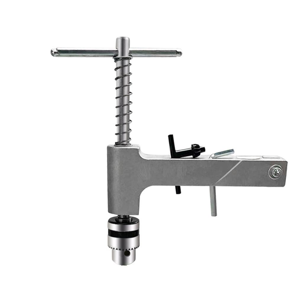 Adjustable Manual Vertical Tapping Machine Holder Tap Wrench For Tapping Manual Tap Wrench Hand Tool Set срібний
Adjustable Manual Vertical Tapping Machine Holder Tap Wrench For Tapping Manual Tap Wrench Hand Tool Set срібний