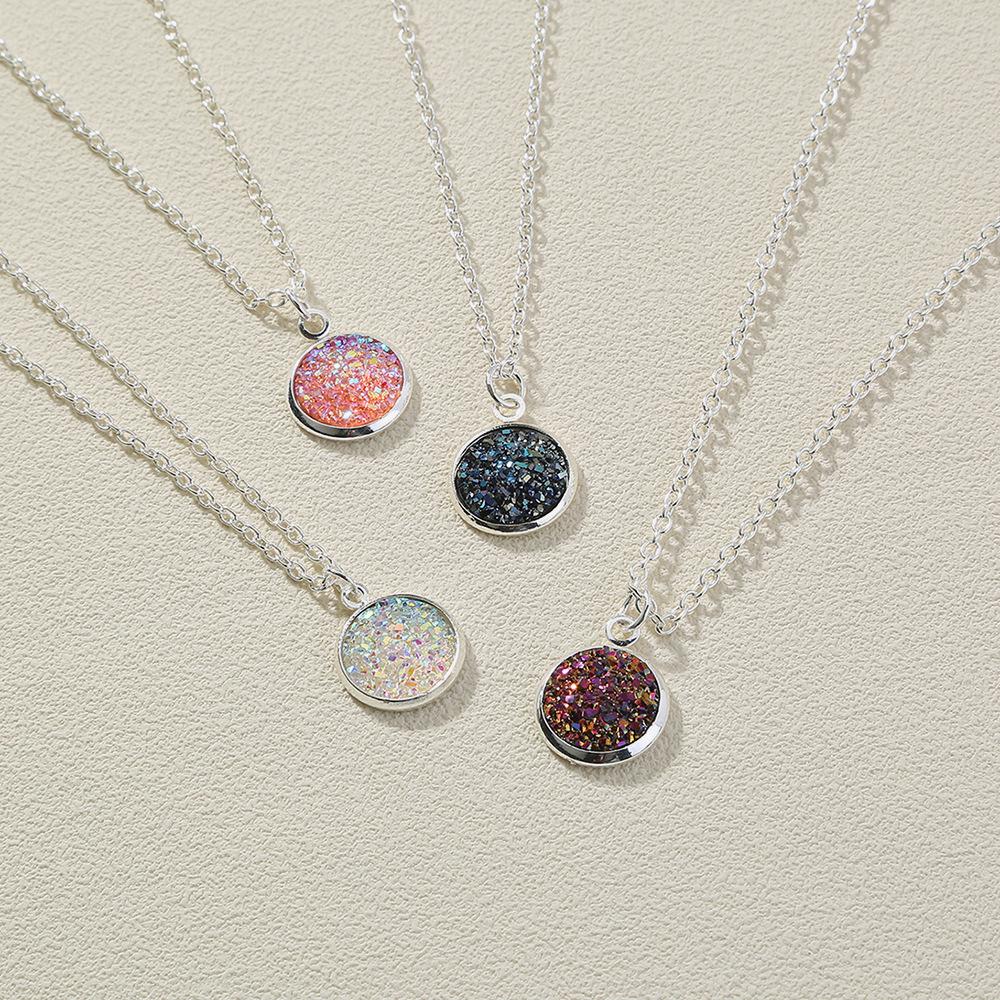 European and American Minimalist Jewelry Set: Colorful Imitation Stone Crystal Clavicle Necklace (4-Piece Collection)
European and American Minimalist Jewelry Set: Colorful Imitation Stone Crystal Clavicle Necklace (4-Piece Collection)