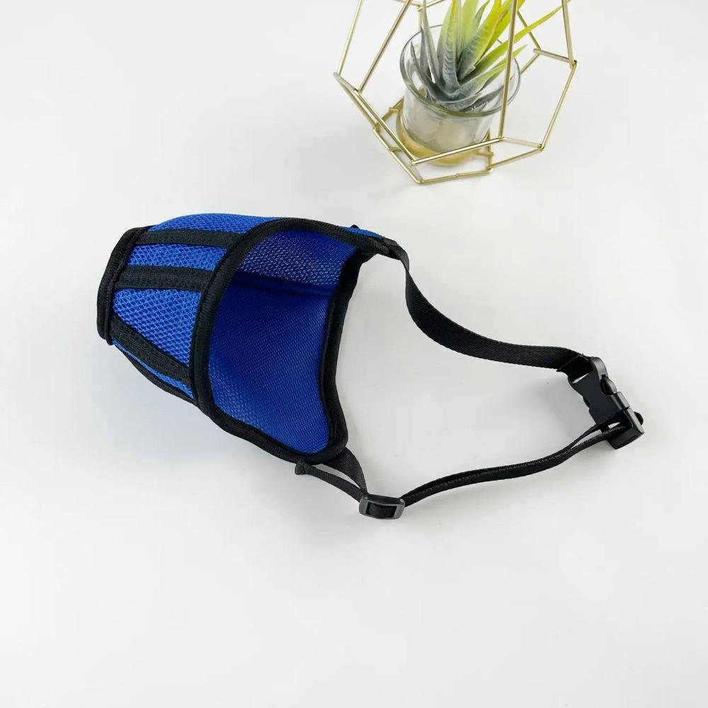 Adjustable Dog Muzzle Mask Breathable Pet Anti-Barking Mask Dog Muzzle Anti-Biting Mask Outdoors M синий
Adjustable Dog Muzzle Mask Breathable Pet Anti-Barking Mask Dog Muzzle Anti-Biting Mask Outdoors M синий