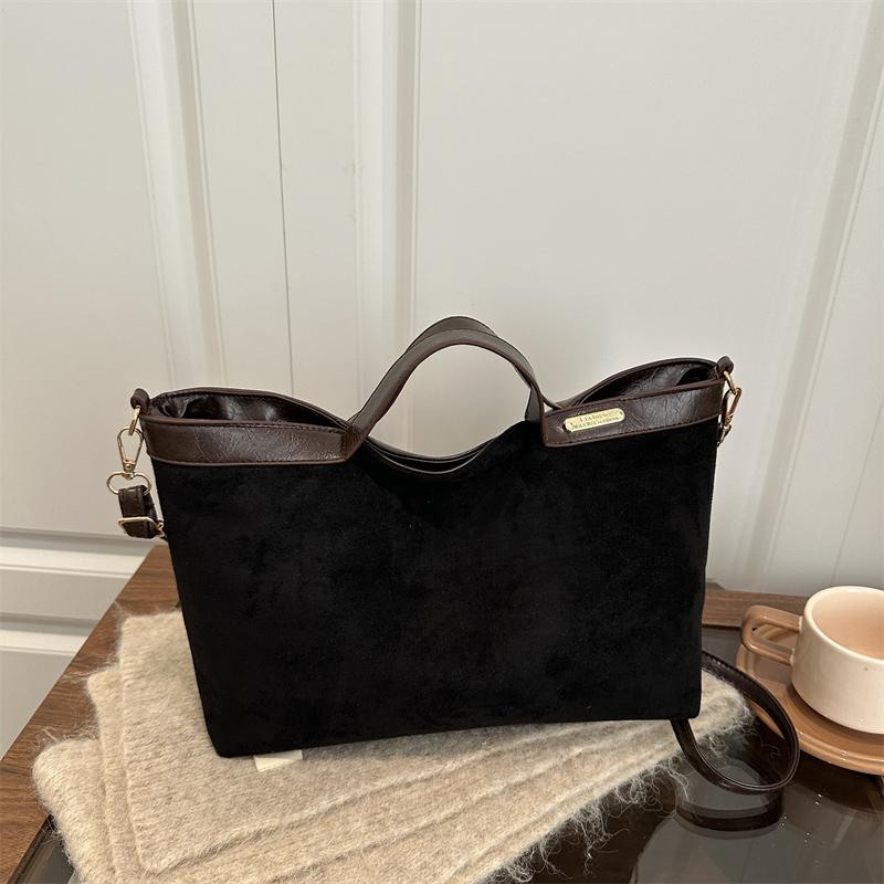 Fall Winter Leopard Print Large Capaci Shoulder Bag Women s Crossbody Bag Casual Versatile Single oulder Bag Retro Commuter Bag
Fall Winter Leopard Print Large Capaci Shoulder Bag Women s Crossbody Bag Casual Versatile Single oulder Bag Retro Commuter Bag