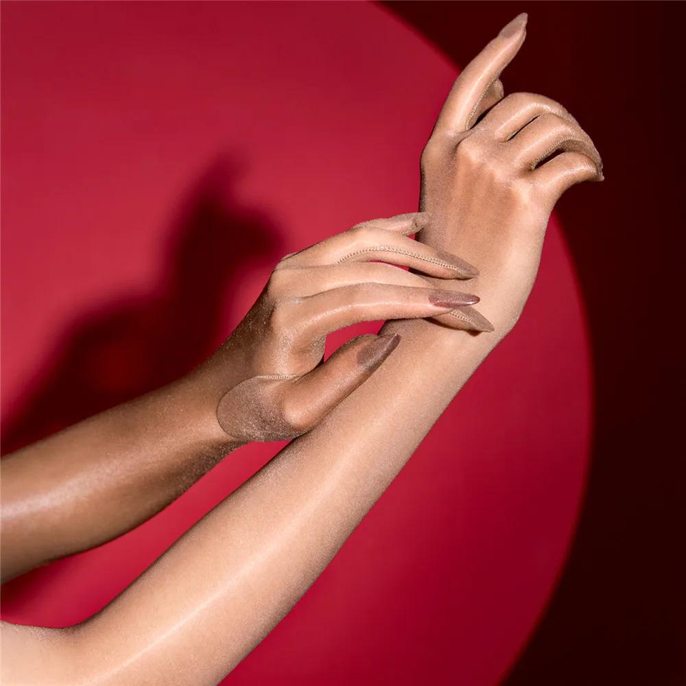 Sexy Women 1D Ultra Thin Five Finger Long Glove Oil Shiny Glossy Sun Protection Glove Elastic Party Wedding Luxury Glove M
Sexy Women 1D Ultra Thin Five Finger Long Glove Oil Shiny Glossy Sun Protection Glove Elastic Party Wedding Luxury Glove M