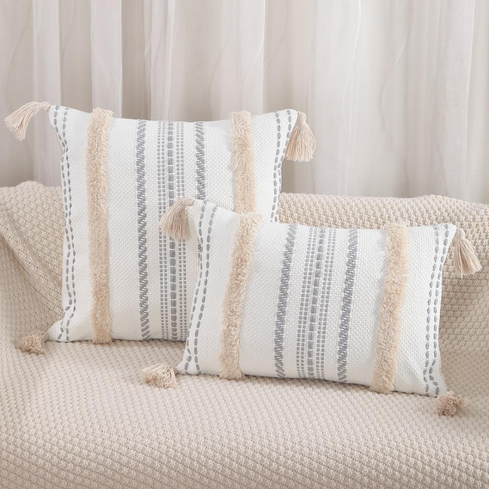 2 PCS with Fringe Tufted Cotton Pillow Covers Square Slipcovers Cushion Covers Protecting Couch
2 PCS with Fringe Tufted Cotton Pillow Covers Square Slipcovers Cushion Covers Protecting Couch