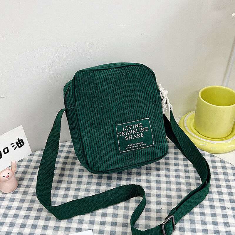 Маленькая квадратная сумка Сумка на одно плечо Вельветовая простая повседневная сумка через плечо 15*17cm зелёный