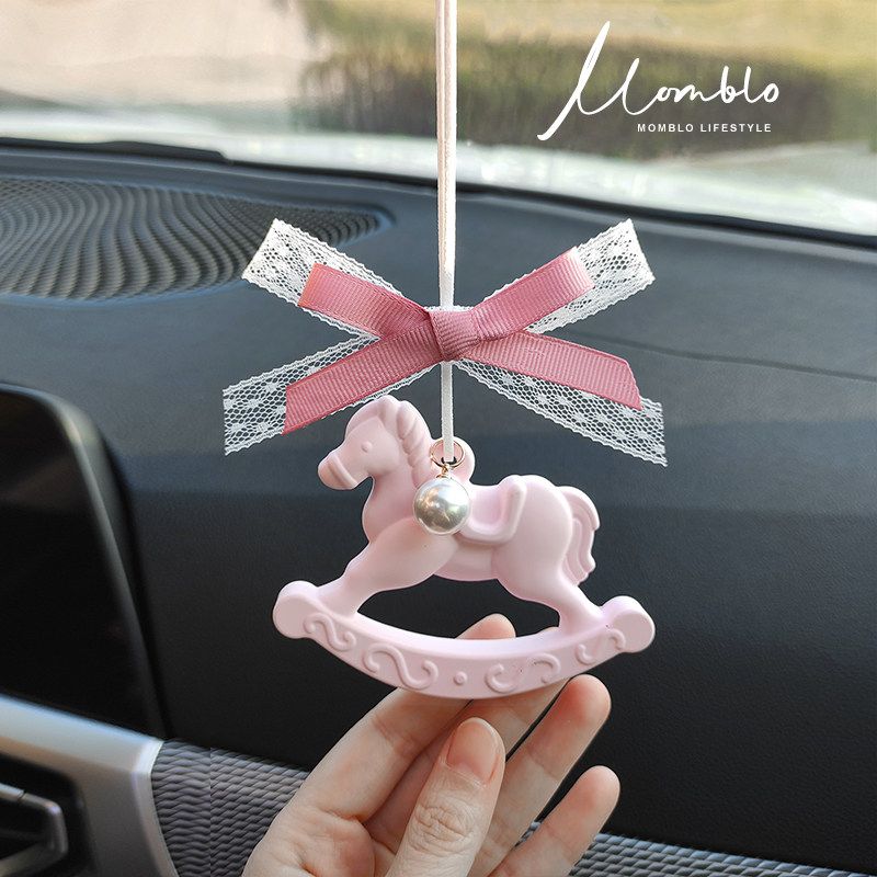 Green Horse Health Smooth Internet Celebrity Handmade Car Aromatherapy Tender Pink Rocking Horse Pendant
Green Horse Health Smooth Internet Celebrity Handmade Car Aromatherapy Tender Pink Rocking Horse Pendant
