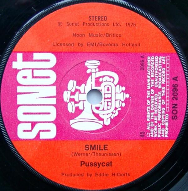 7inch Record PUSSYCAT Smile SON2096 Sonet 1976 UK Rock Used
7inch Record PUSSYCAT Smile SON2096 Sonet 1976 UK Rock Used