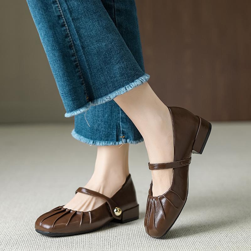 Xiaoxiangfeng Mary Jane thick heel single shoes new one-word buckle temperament commuting square head shallow mouth women s shoes Y093-1 39
Xiaoxiangfeng Mary Jane thick heel single shoes new one-word buckle temperament commuting square head shallow mouth women s shoes Y093-1 39