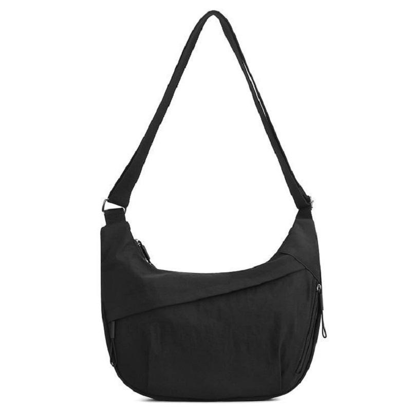 Fashion Large capacity Women s crossbody bag Simple Versatile Nylon Bag Trendy And Lightweight commuting shoulder bag
Fashion Large capacity Women s crossbody bag Simple Versatile Nylon Bag Trendy And Lightweight commuting shoulder bag