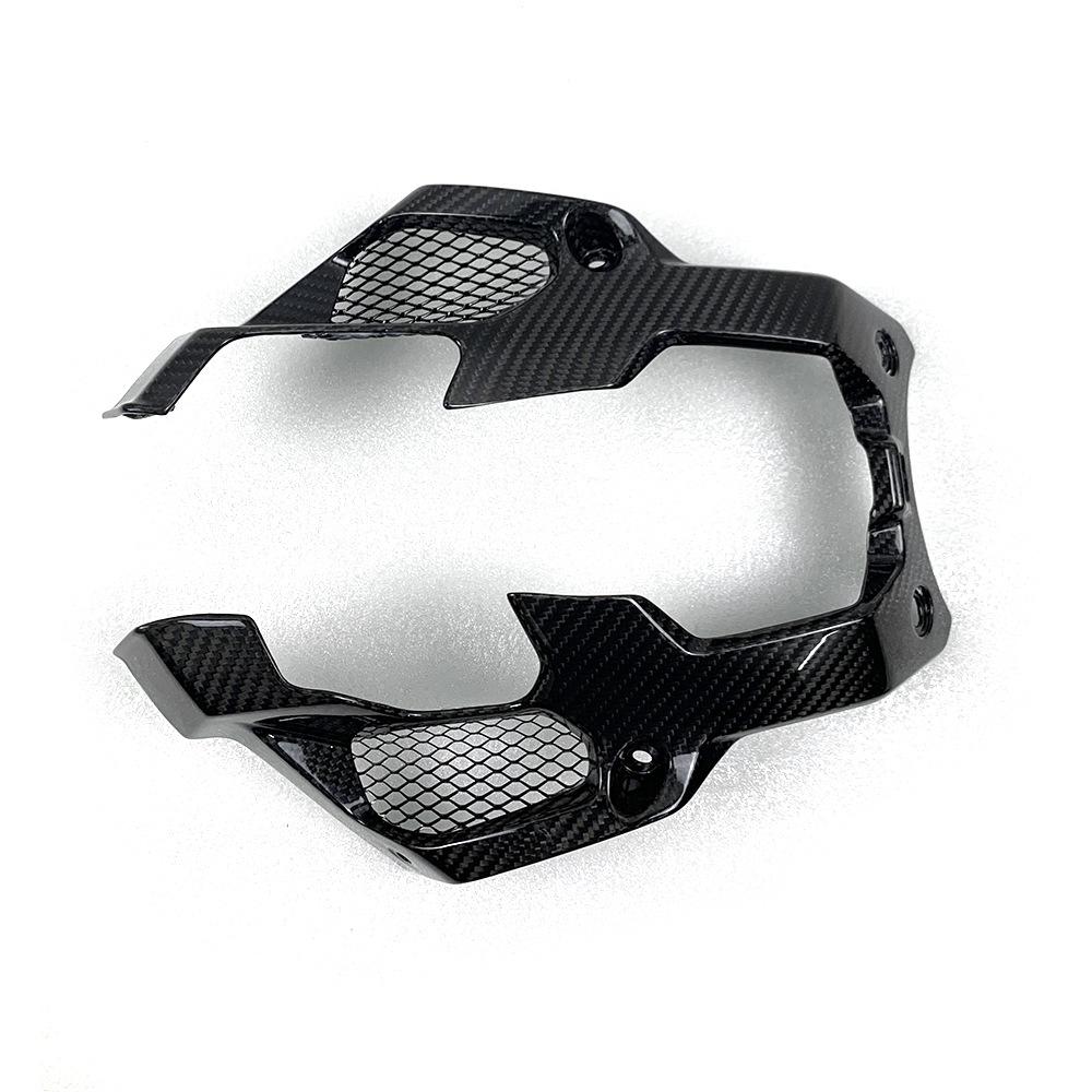 Honda CB1000R Modified Carbon Fiber Fuel Tank Cap (2018+)
Honda CB1000R Modified Carbon Fiber Fuel Tank Cap (2018+)