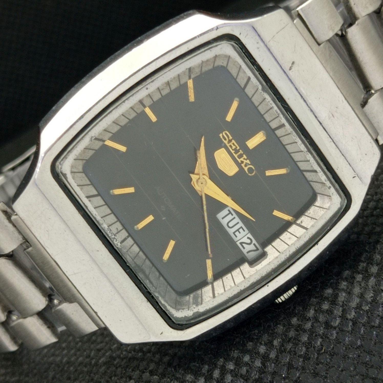 USED VINTAGE SEIKO 5 AUTO 6309A JAPAN MENS ORIGINAL DIAL WATCH 608a-a315153-2 SKU608a-a315153
USED VINTAGE SEIKO 5 AUTO 6309A JAPAN MENS ORIGINAL DIAL WATCH 608a-a315153-2 SKU608a-a315153