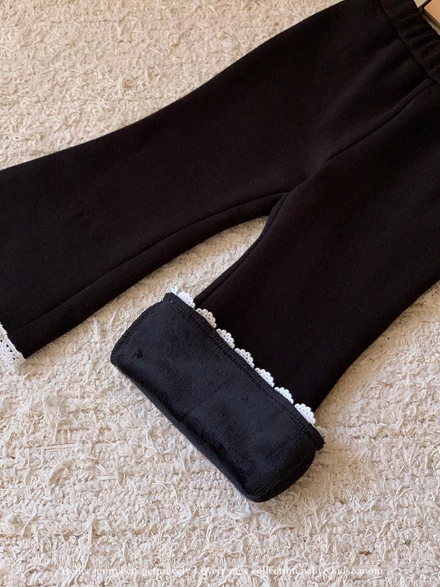 Velvet Baby Girl Outfit: Princess-Style Long Sleeve Top & Lace Bell Bottom Pants for Autumn/Winter. Size 80cm
Velvet Baby Girl Outfit: Princess-Style Long Sleeve Top & Lace Bell Bottom Pants for Autumn/Winter. Size 80cm