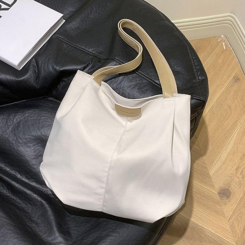 Women s bag new tote bag nylon large-capacity simple commuter shoulder bag casual literary cloth bag Width 43 Height 36 Bottom thickness 12cm
Women s bag new tote bag nylon large-capacity simple commuter shoulder bag casual literary cloth bag Width 43 Height 36 Bottom thickness 12cm