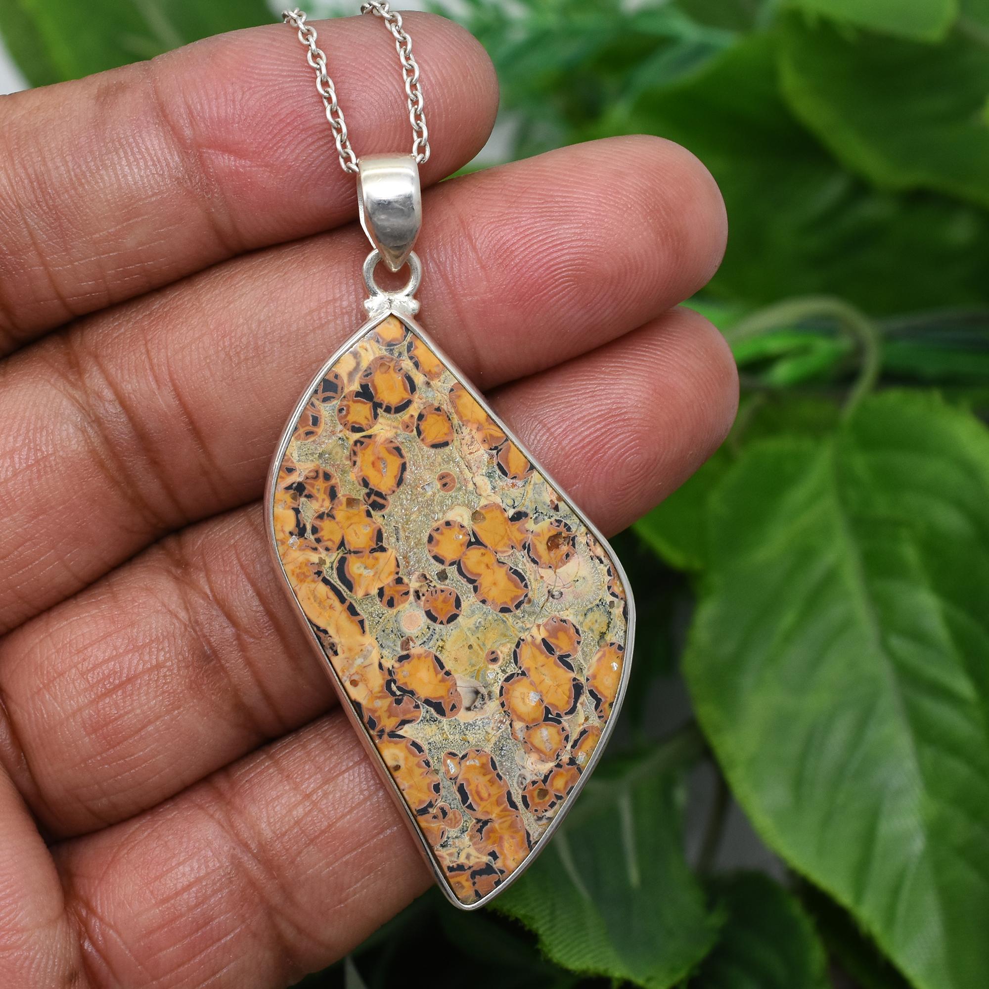 Natural Leopard Skin Jasper Pendant, 925 Sterling Silver Necklace, Handmade Pendant Necklace, Leopard Skin Jasper, gemstone Necklace 2.42 Inches Length коричневый
Natural Leopard Skin Jasper Pendant, 925 Sterling Silver Necklace, Handmade Pendant Necklace, Leopard Skin Jasper, gemstone Necklace 2.42 Inches Length коричневый