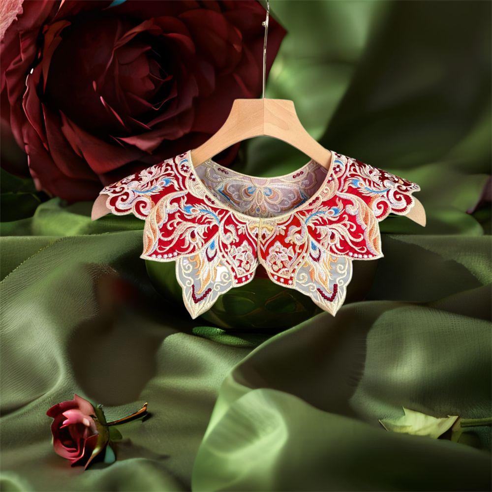 Vintage False Collar Embroidery Design Detachable Collar Yunjian Collar Hanfu Outfit Style A
Vintage False Collar Embroidery Design Detachable Collar Yunjian Collar Hanfu Outfit Style A