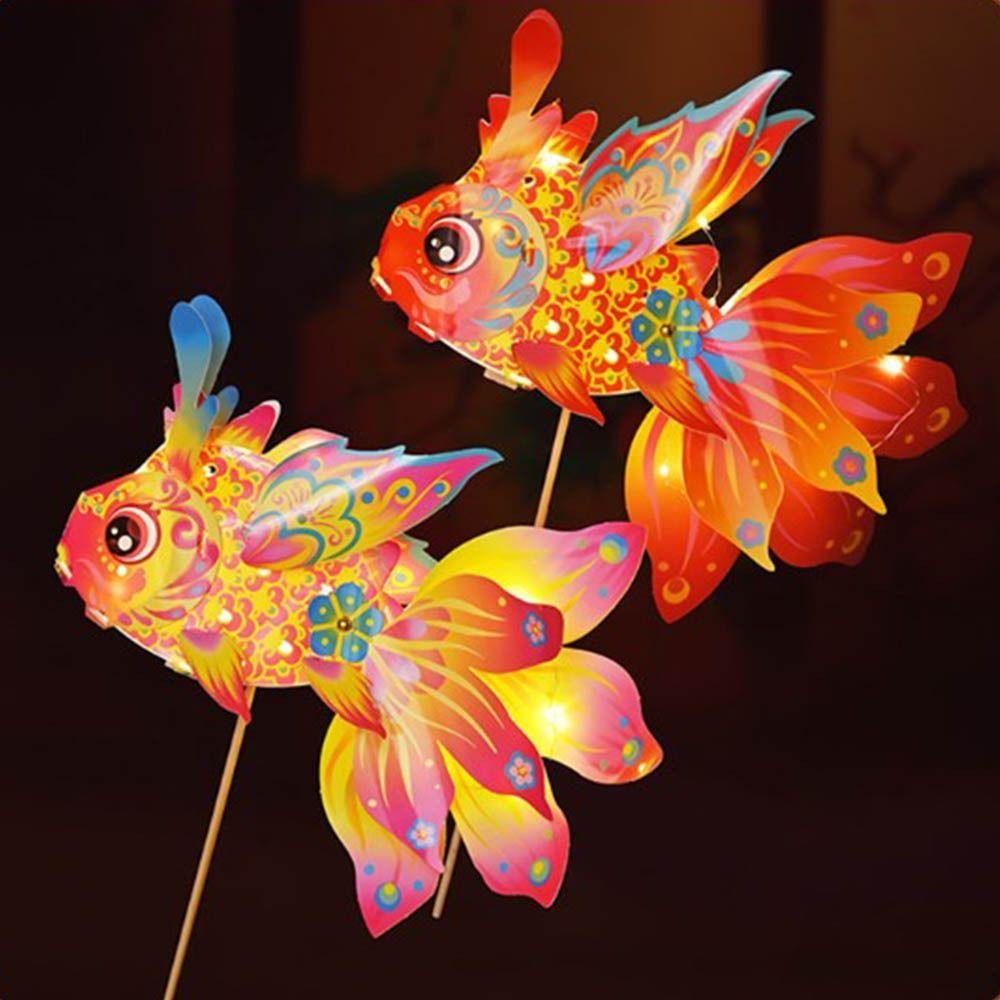 With Led Light Mid-Autumn Festival Fish Lantern Chinese Glowing Handheld Lantern Spring Festival красный
With Led Light Mid-Autumn Festival Fish Lantern Chinese Glowing Handheld Lantern Spring Festival красный