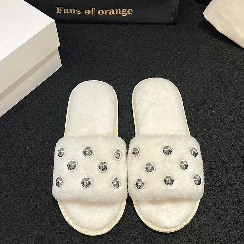 Плоские пушистые меховые тапочки женские однотонные теплые меховые тапочки женские зимние домашние шлепанцы домашние заклепки плоские тапочки для дома 41 белый
Плоские пушистые меховые тапочки женские однотонные теплые меховые тапочки женские зимние домашние шлепанцы домашние заклепки плоские тапочки для дома 41 белый