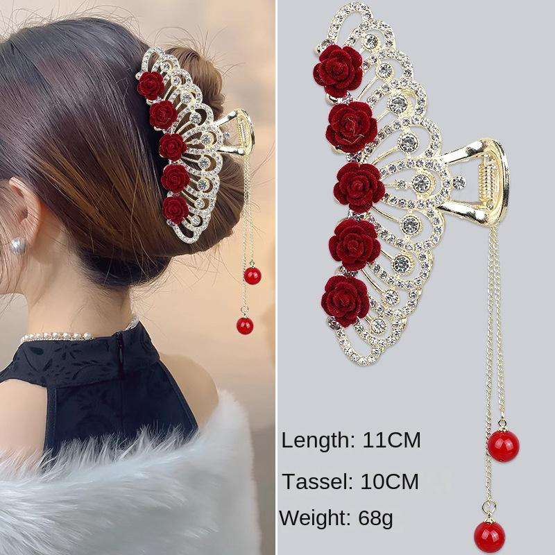 Заколка для волос с кисточкой и красной розой в стиле ретро
Заколка для волос с кисточкой и красной розой в стиле ретро