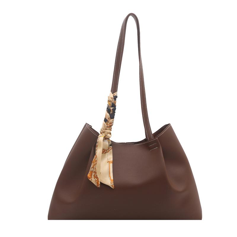 Trendy large-capacity bag, new fashionable and textured commuter shoulder underarm bag, versatile bucket bag. темно-коричневого кольору
Trendy large-capacity bag, new fashionable and textured commuter shoulder underarm bag, versatile bucket bag. темно-коричневого кольору