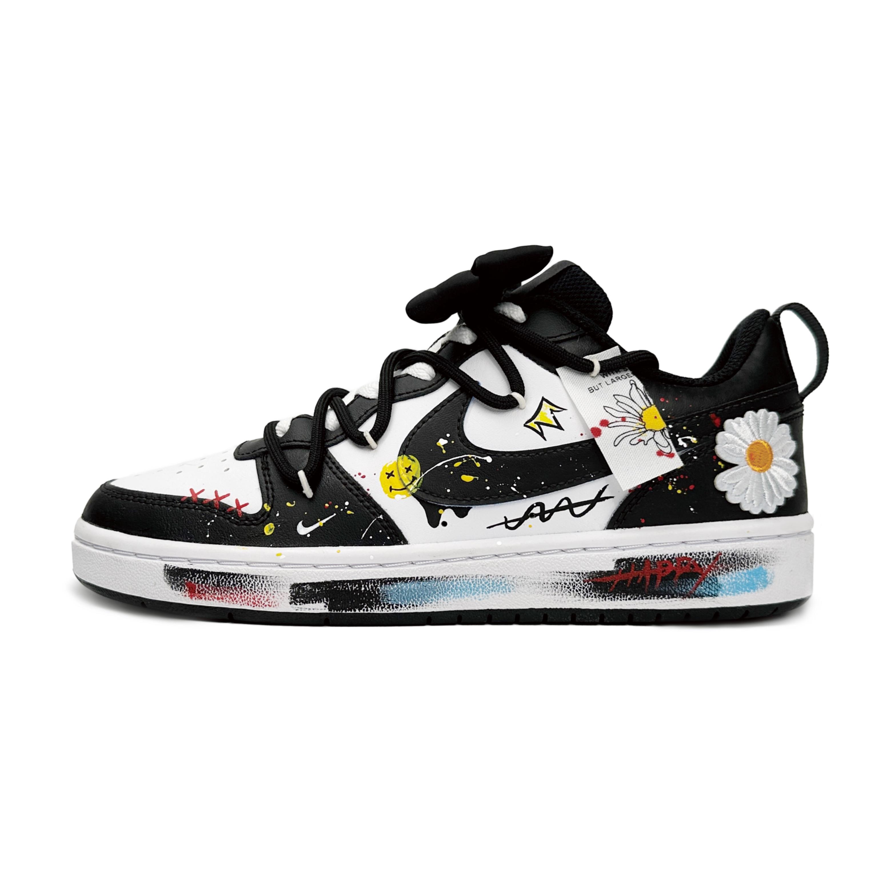 Nike Court Borough Low 2 Низкие кеды для скейтбординга GS Черно-белые BQ5448-115(Команда11-) 36
Nike Court Borough Low 2 Низкие кеды для скейтбординга GS Черно-белые BQ5448-115(Команда11-) 36