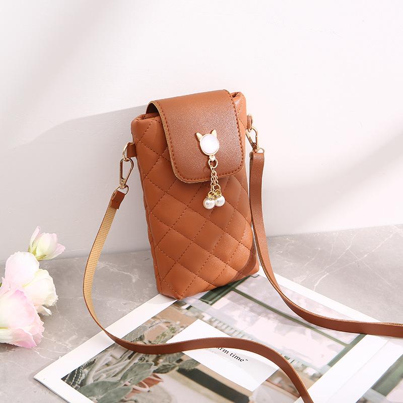 Bag Women s Pearl Charm One Shoulder Crossbody Mobile Phone Bag Versatile Women s Bag One коричневый
Bag Women s Pearl Charm One Shoulder Crossbody Mobile Phone Bag Versatile Women s Bag One коричневый