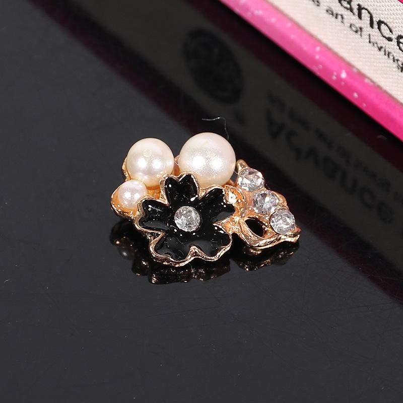 Engood 100Pcs Flower Pearl Rhinestones Button Sewing Trim & Embellishment Craft Buckle for Wedding DIY Hair Wedding Accessories чорний
Engood 100Pcs Flower Pearl Rhinestones Button Sewing Trim & Embellishment Craft Buckle for Wedding DIY Hair Wedding Accessories чорний