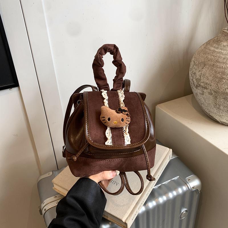 Женский милый рюкзак с медведем, большой вместимости, школьный рюкзак в винтажном стиле колледжа, универсальный для прогулок кофейный
Женский милый рюкзак с медведем, большой вместимости, школьный рюкзак в винтажном стиле колледжа, универсальный для прогулок кофейный