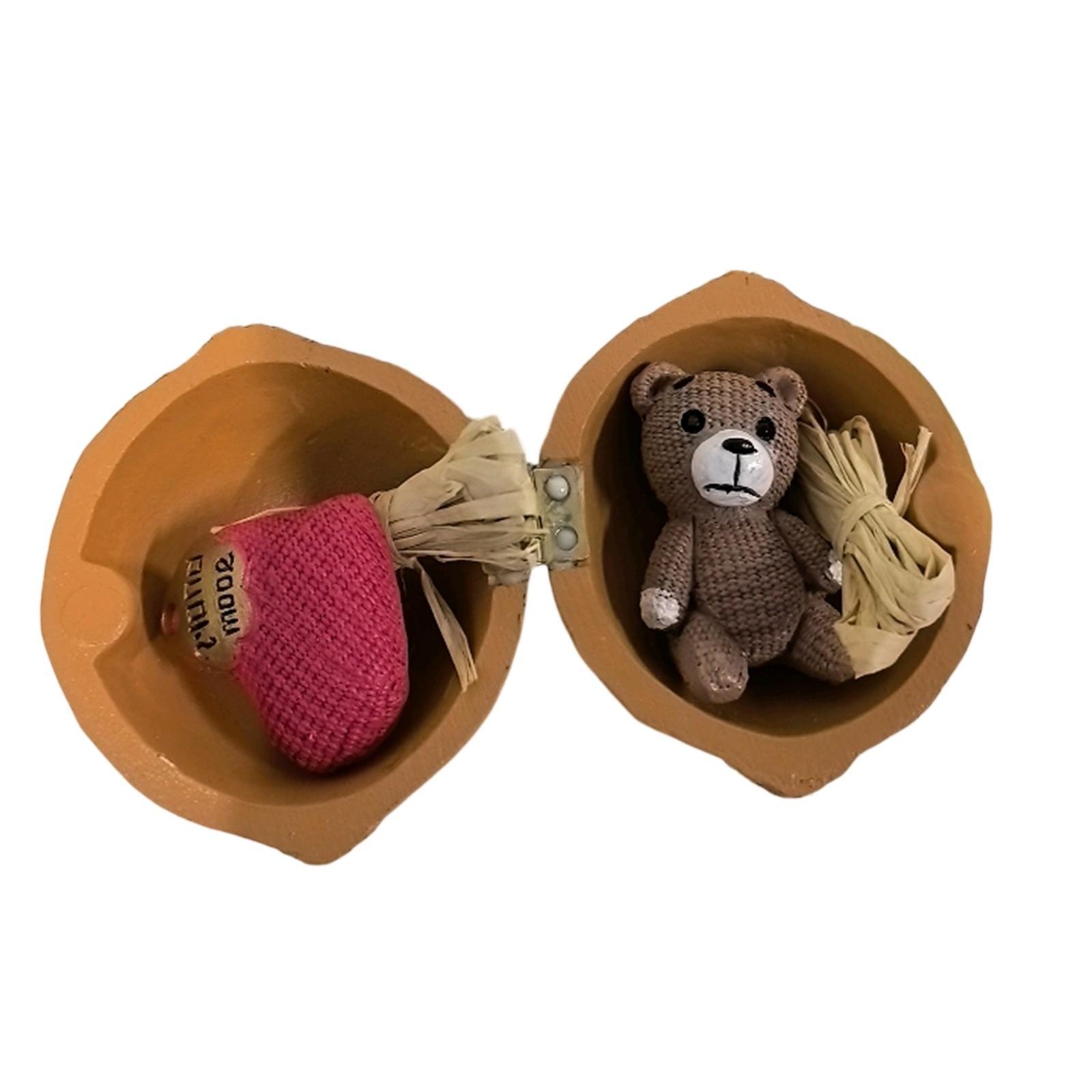 Вязаное крючком животное из ореха, вязаные крючком кролик и медведь с вязаным сердечком, плетеные вручную украшения из ореха, плетеный вручную подарок One Size коричневый
Вязаное крючком животное из ореха, вязаные крючком кролик и медведь с вязаным сердечком, плетеные вручную украшения из ореха, плетеный вручную подарок One Size коричневый